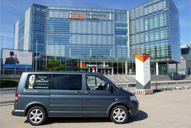 Unser Bus vor der Messe